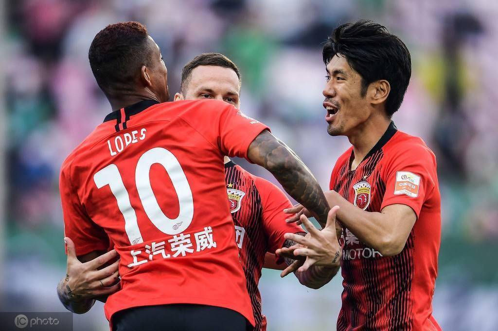 关于凯恩复出首秀出彩，北京国安主场小胜莱比锡，豪取25连胜的信息